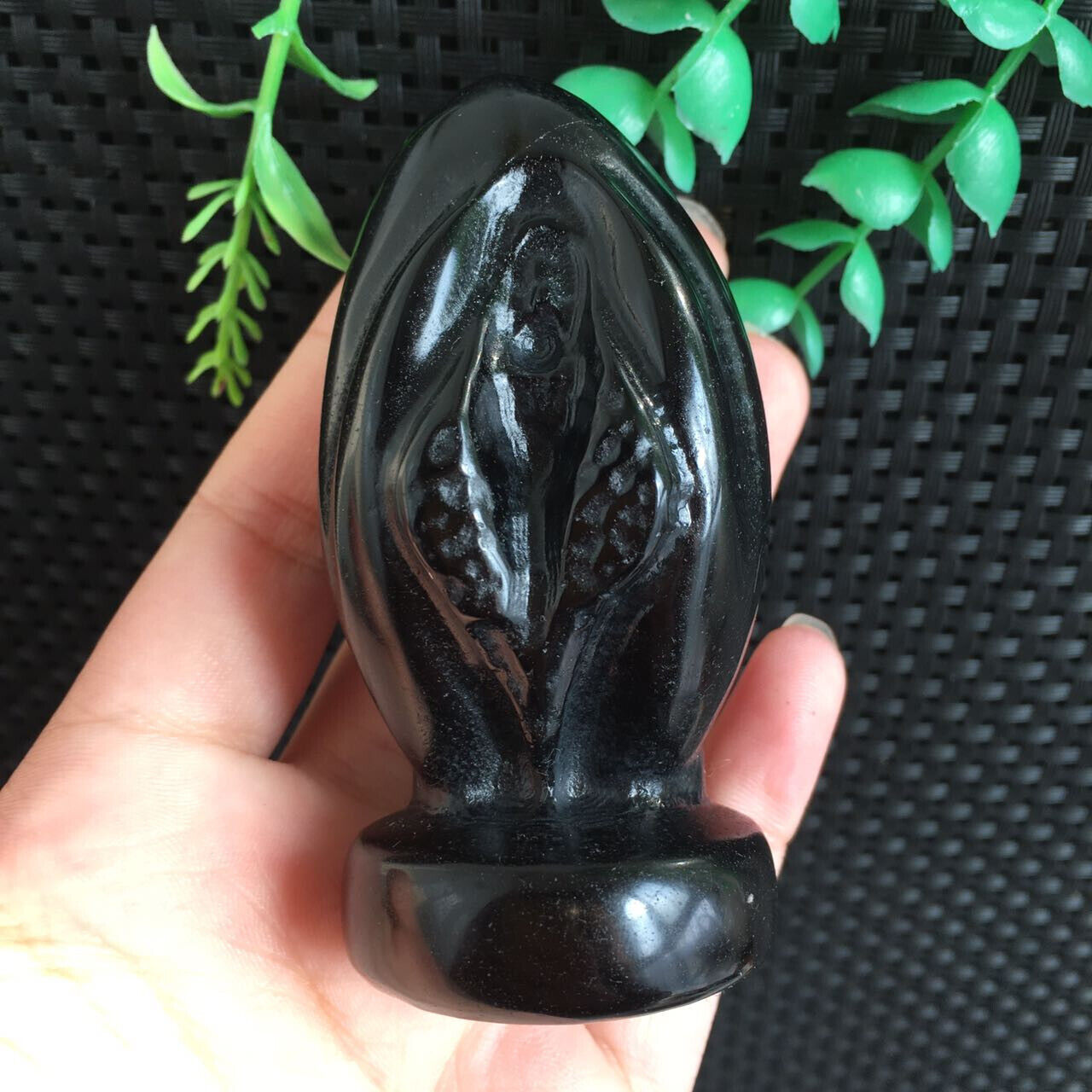 150g Obsidian Stone Origin Of Life Pussy Carving Quartz Crystal Collection