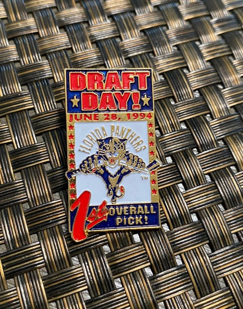 VINTAGE NHL HOCKEY 1994 FLORIDA PANTHERS DRAFT DAY 1ST OVERALL PICK PIN RARE