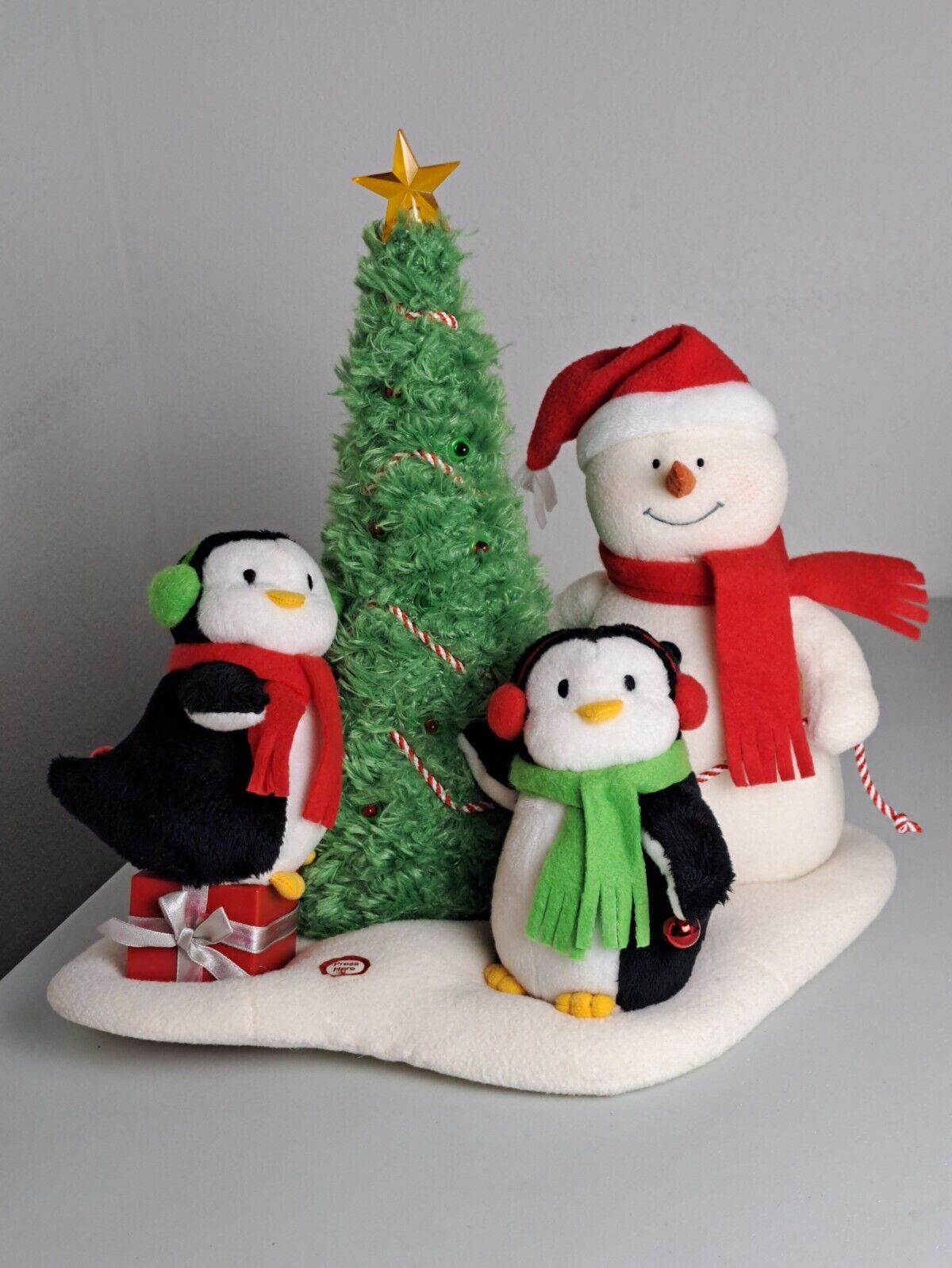 Hallmark Jingle Pals Animated Very Merry Trio Sings Rockin Around Christmas Tree