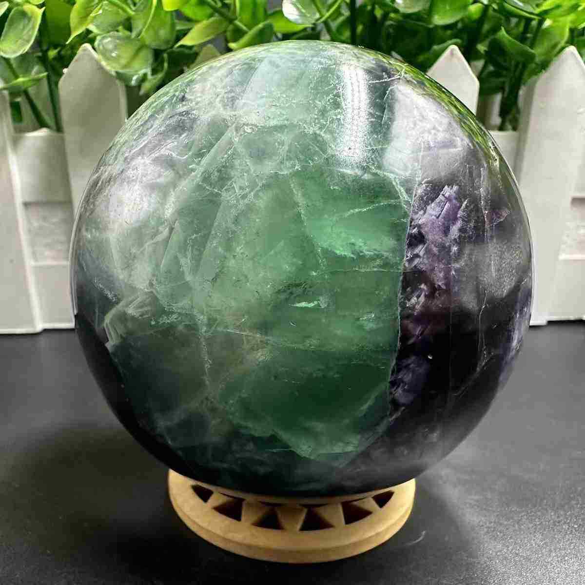 775g Natural Fluorite Quartz Sphere Crystal Energy Ball Reiki Healing Gem