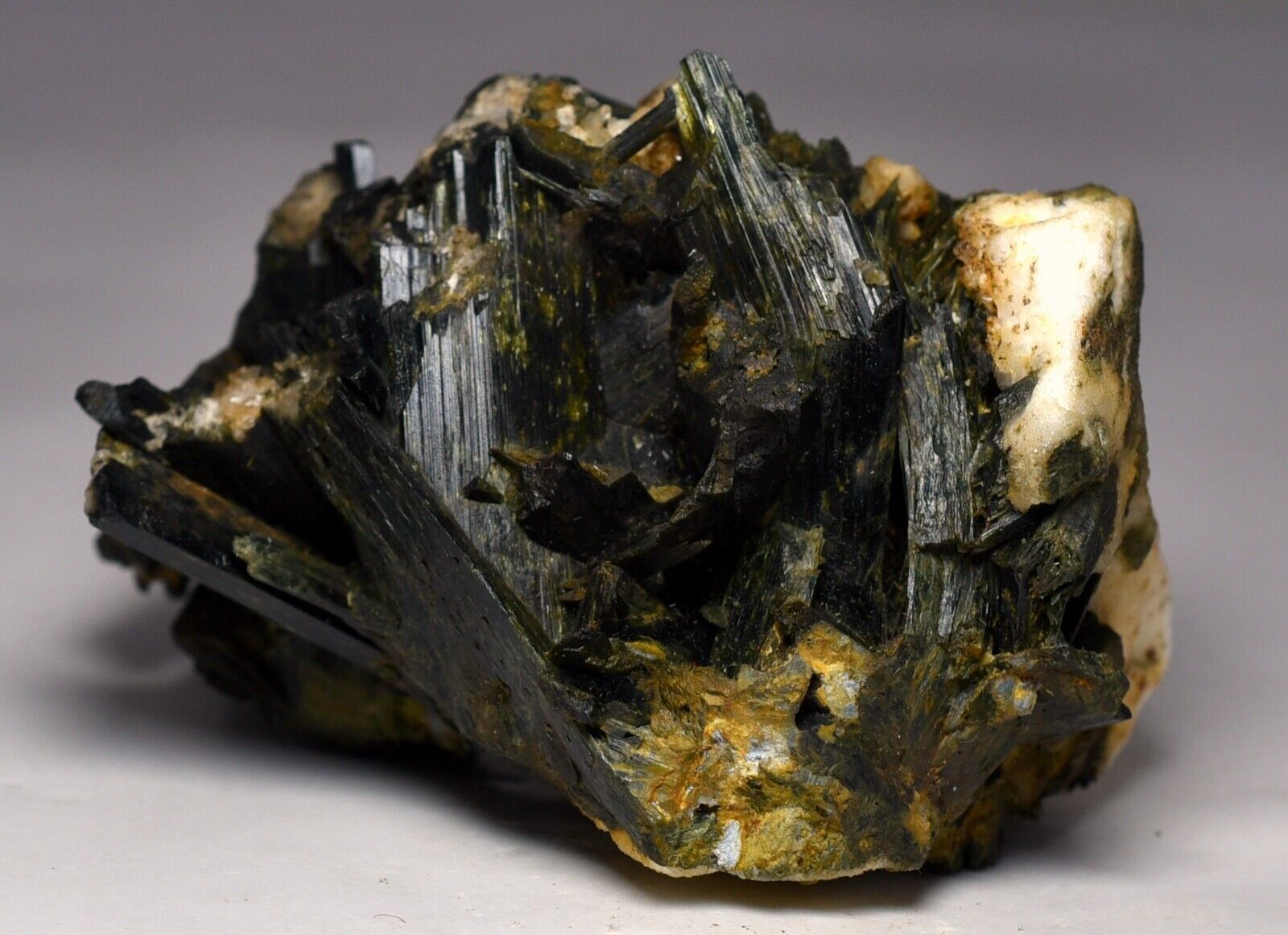 160 GM Newly Found Ultra Rare Unusual Green Aegirine Crystals Specimen Pakistan