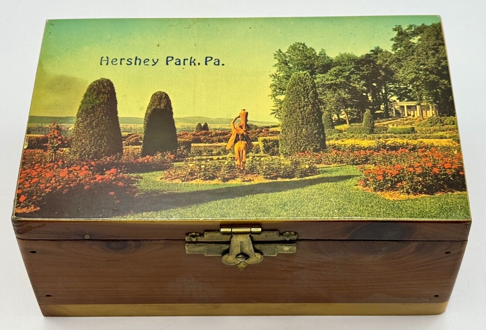 Vintage Hershey Park PA Souvenir Wooden Box 