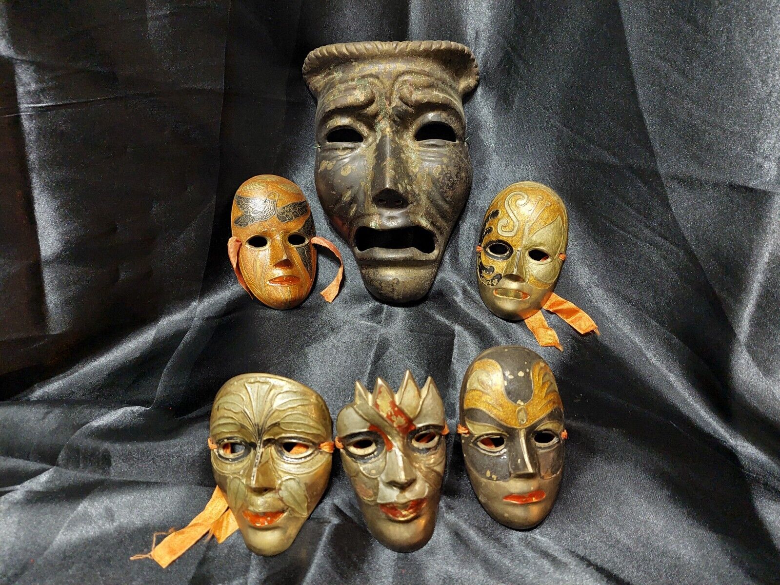 VINTAGE LOT OF 6 SOLID BRASS MASK WALL DECORATION MADE IN INDIA 8\