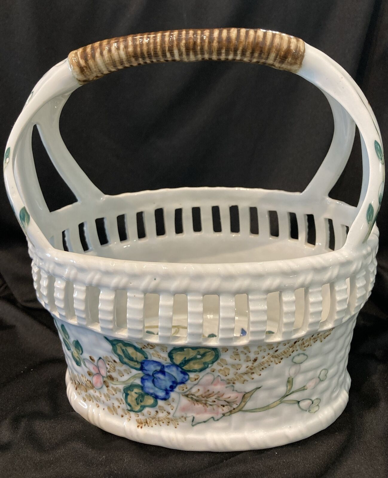 Vintage Ethan Allen Ceramic Basket Floral Decoration Thailand