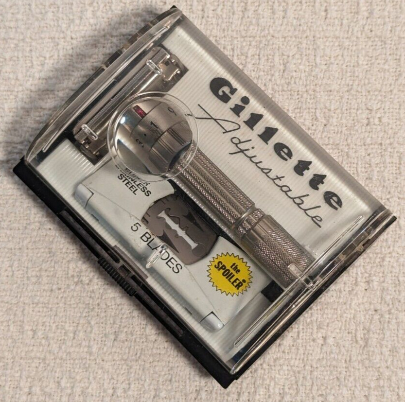Vintage Gillette Adjustable Fat Boy F-1 1960 Safety Razor in Case