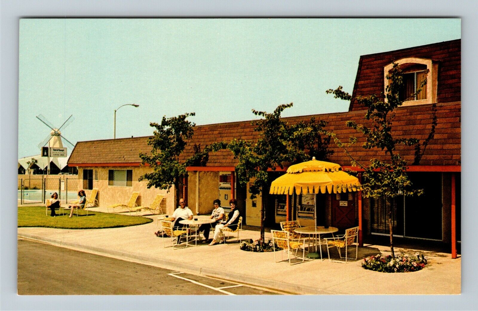 Anaheim CA-California Vacation Park Travel Trailer Center Park Vintage Postcard