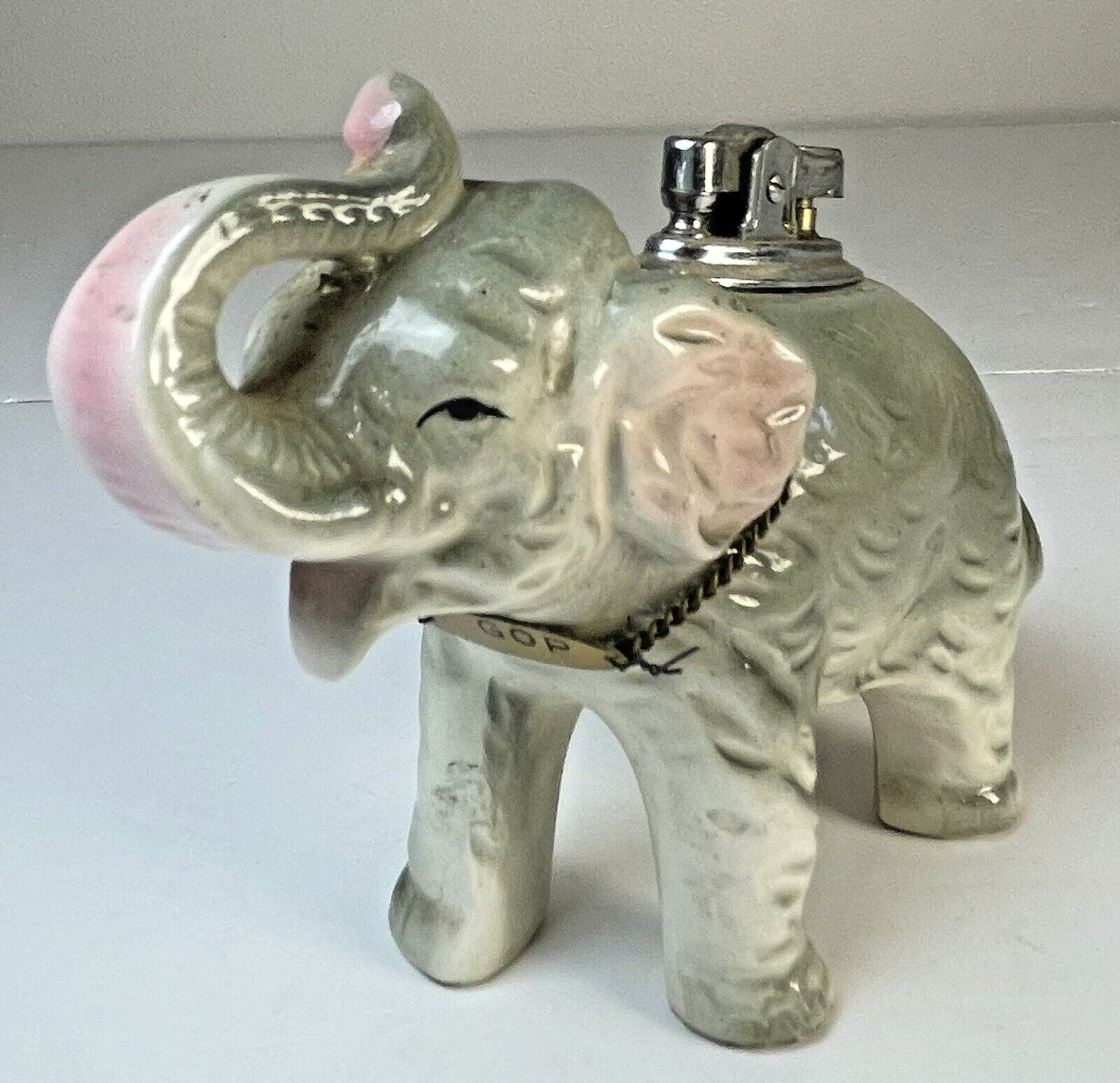 Vintage GOP Republican elephant ceramic table lighter/ Japan