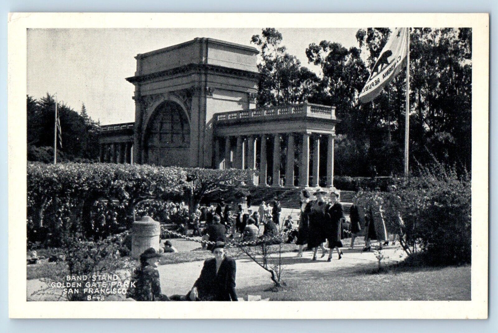 San Francisco California Postcard Band Stand Golden Gate Park Picnic Crowd 1940