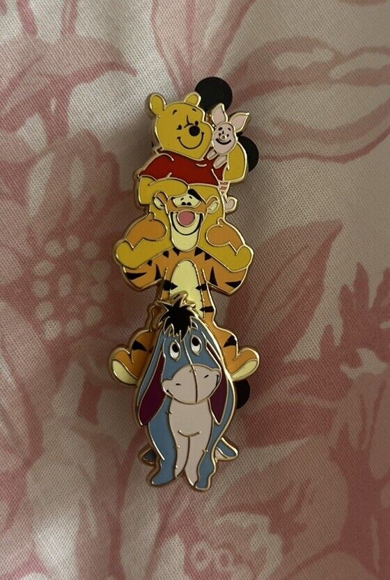 Disney DSSH D23 Expo 2022 Film Stack Winnie the Pooh LE 500 Pin