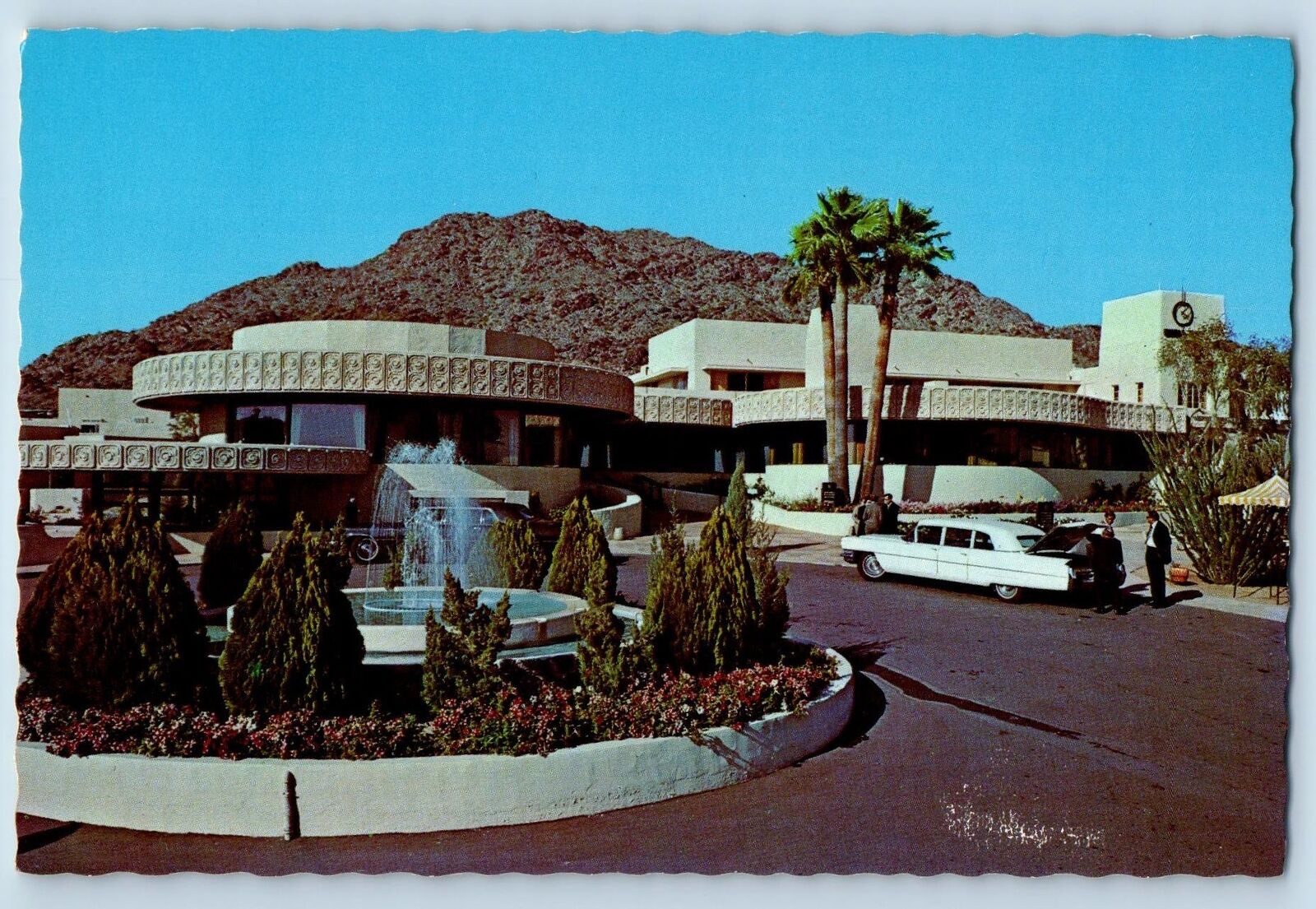 Phoenix Arizona AZ Postcard Camelback Inn Building Exterior c1960's Vintage