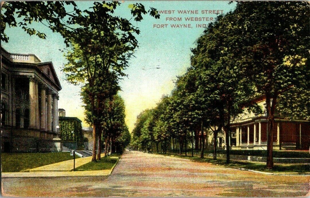 1907. W. WAYNE ST. FROM WEBSTER. FT WAYNE, IND. POSTCARD. SZ9