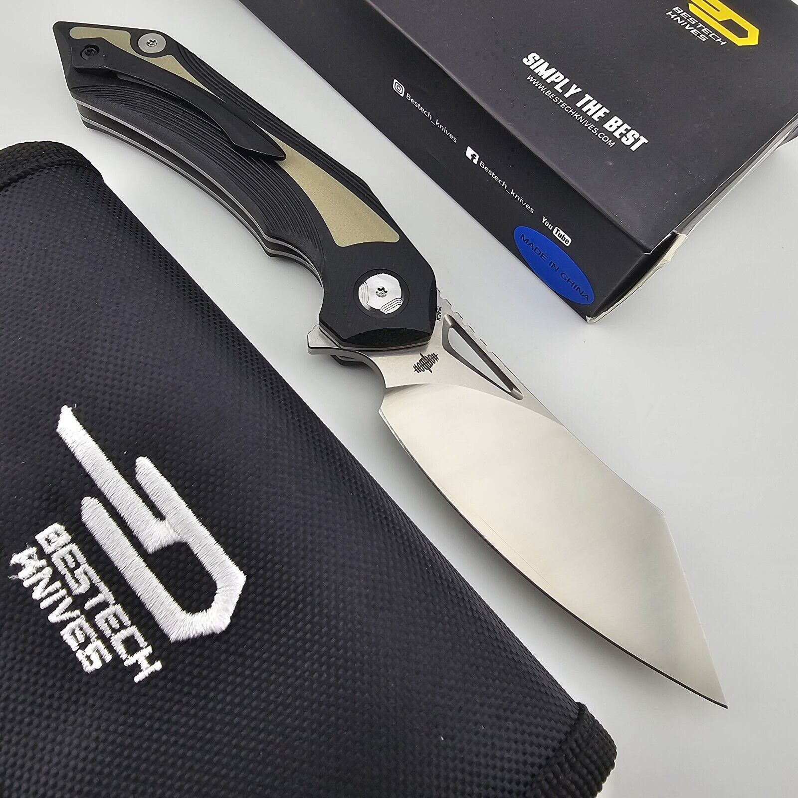 Bestech Kombou Kasta Folding Knife Black & Beige G10 Handles 154CM Blade BG45B