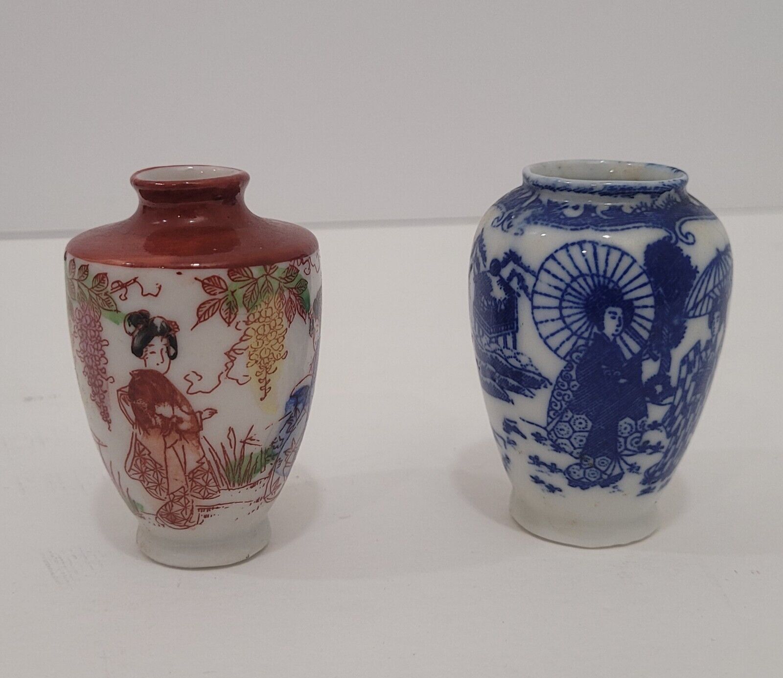 Two Vintage Asian Oriental Mini Vases Porcelain Geisha Scene  Japan 2.5
