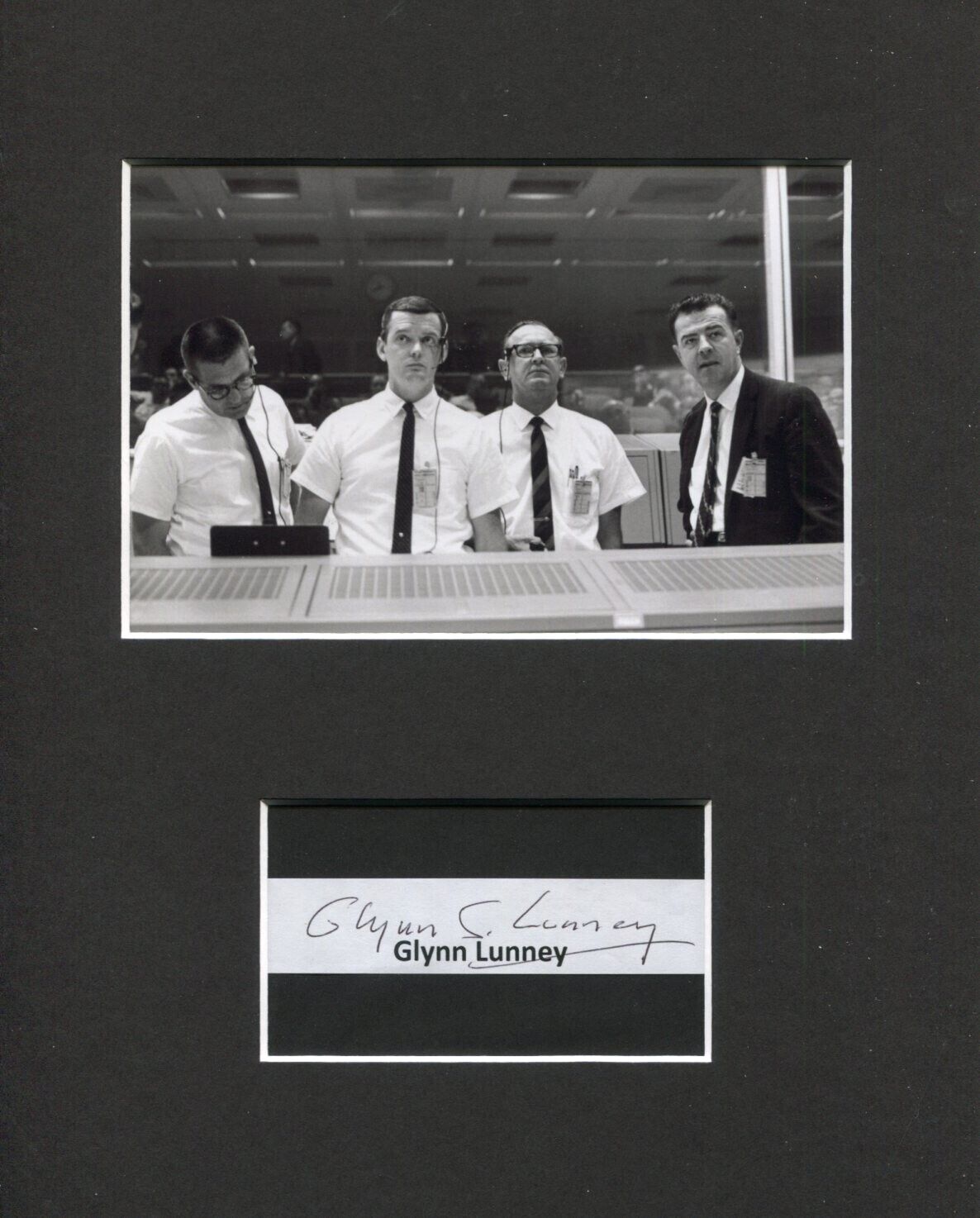 Glynn Lunney Apollo Space NASA Flight Director Signed Autograph Photo Display