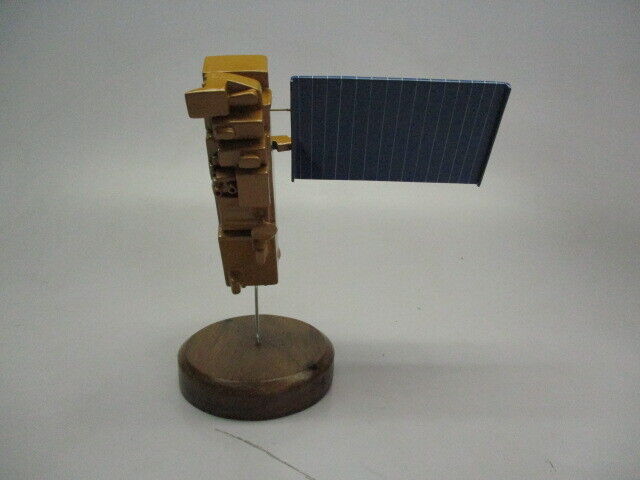 EOS AM-1 Terra Satellite Desktop Replica Mahogany Kiln Dry Wood Model Small New