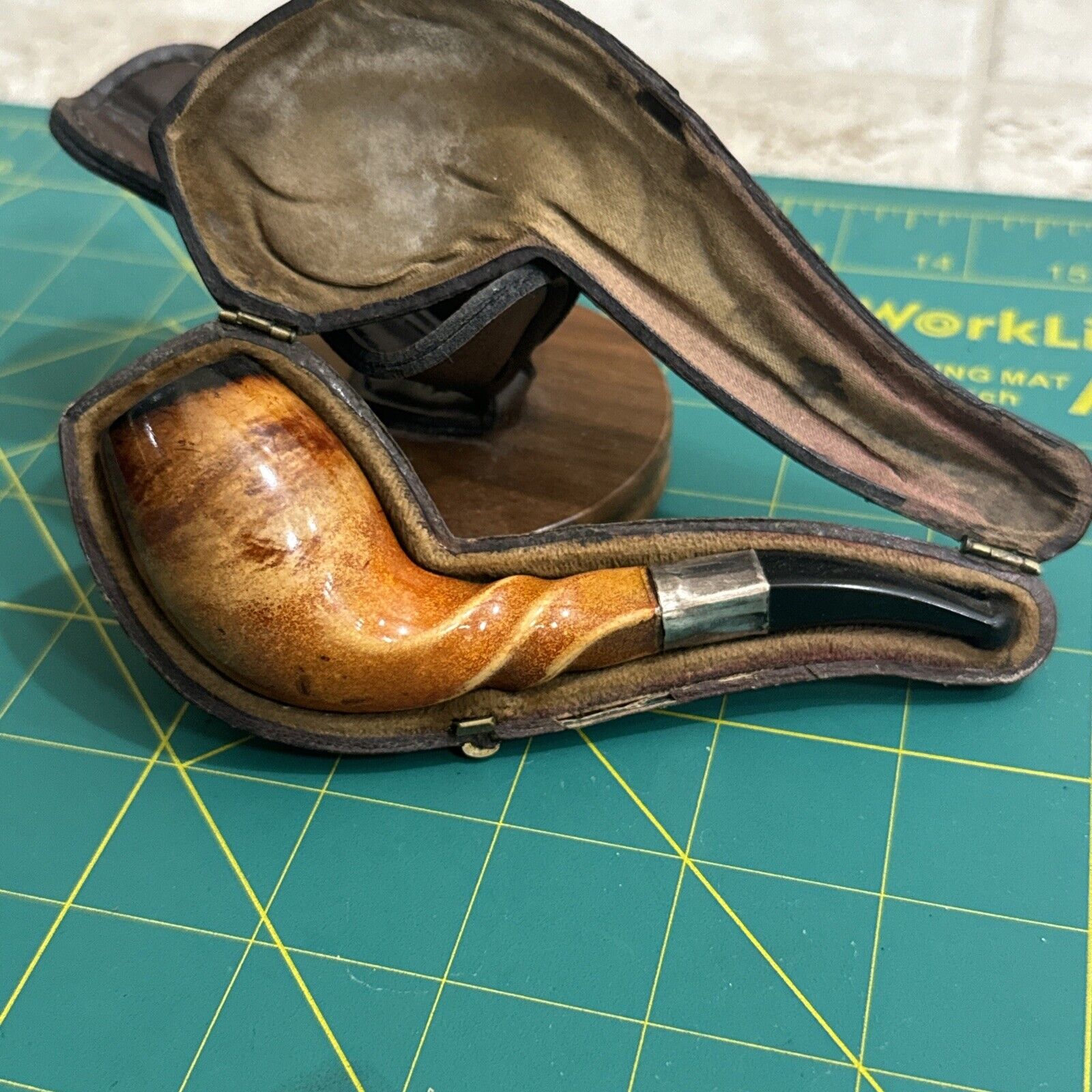 Meerschaum Tobacco Pipe Vintage Swirl Shank Amazing Patina Great Condition