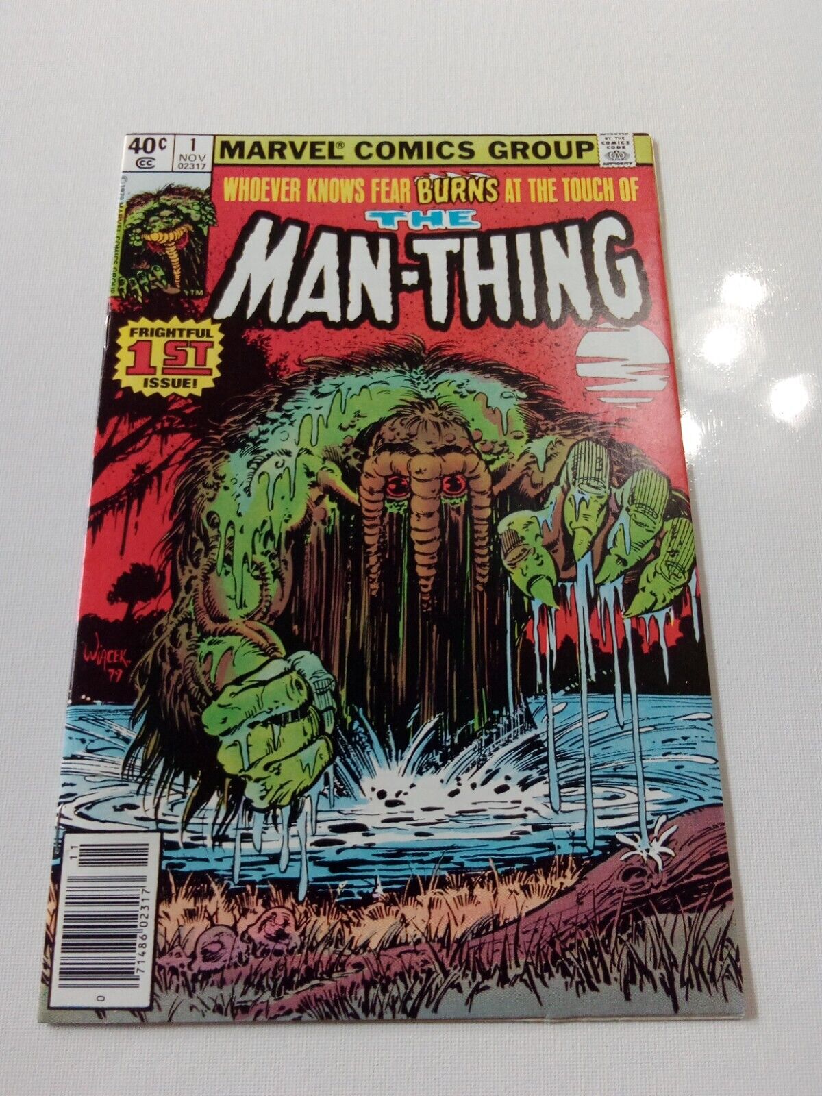 The Man-Thing Vol. 2 # 1  Marvel 11/1979 Bronze-Age 40c Nice 