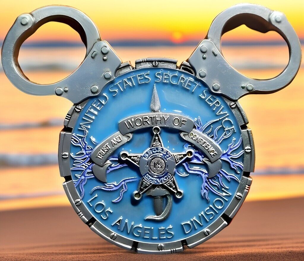 🔥U.S. Secret Service Disneyland Anaheim Field Office Blue Mickey Challenge Coin