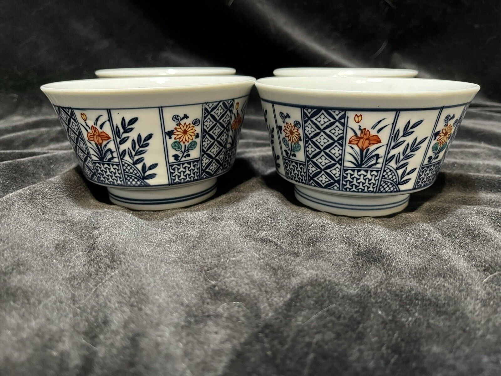 Vintage Japanese Imari Porcelain Rice Bowls Set of 4- Signed