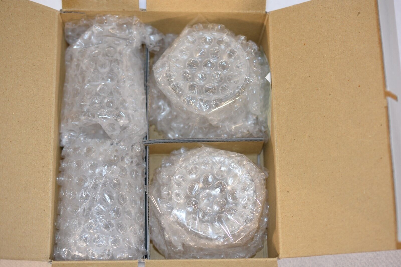 Partylite P9246 Pair of Quilted Votive Candle Holders NIB RETIRED