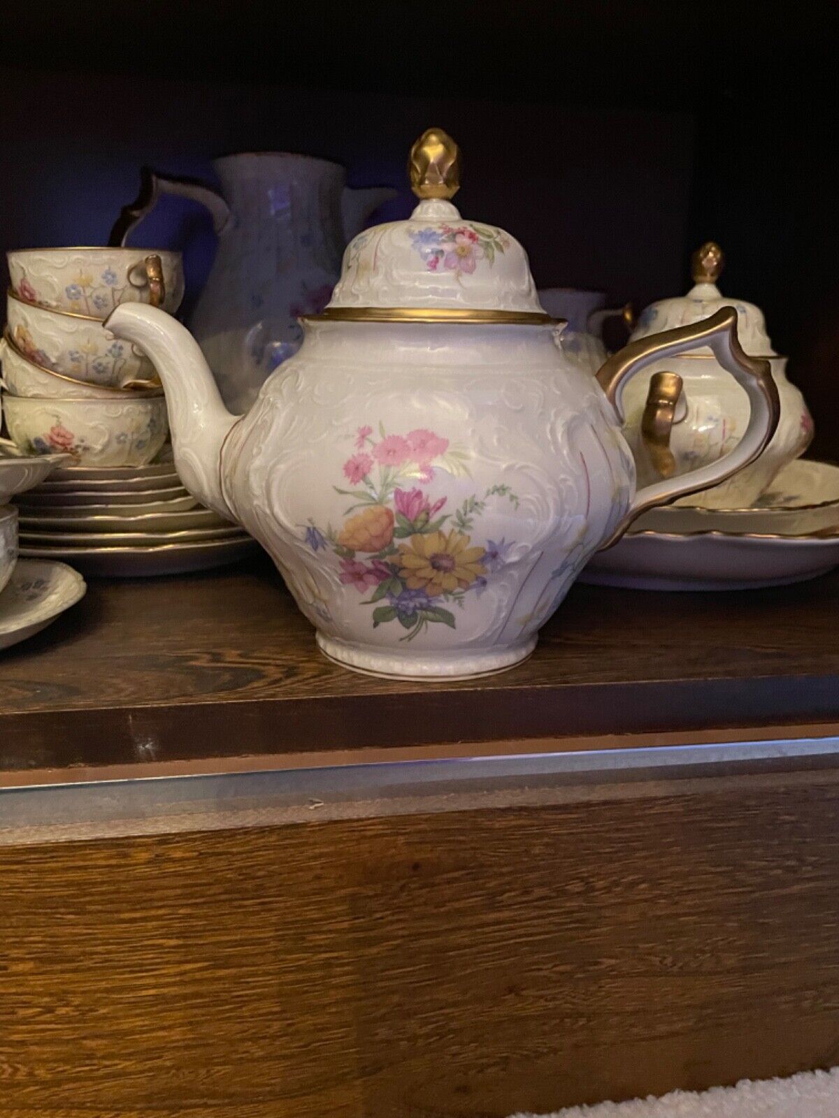 Teapot - with damage but usable:  Vintage  Rosenthal Sanssouci Tea Coffee Set