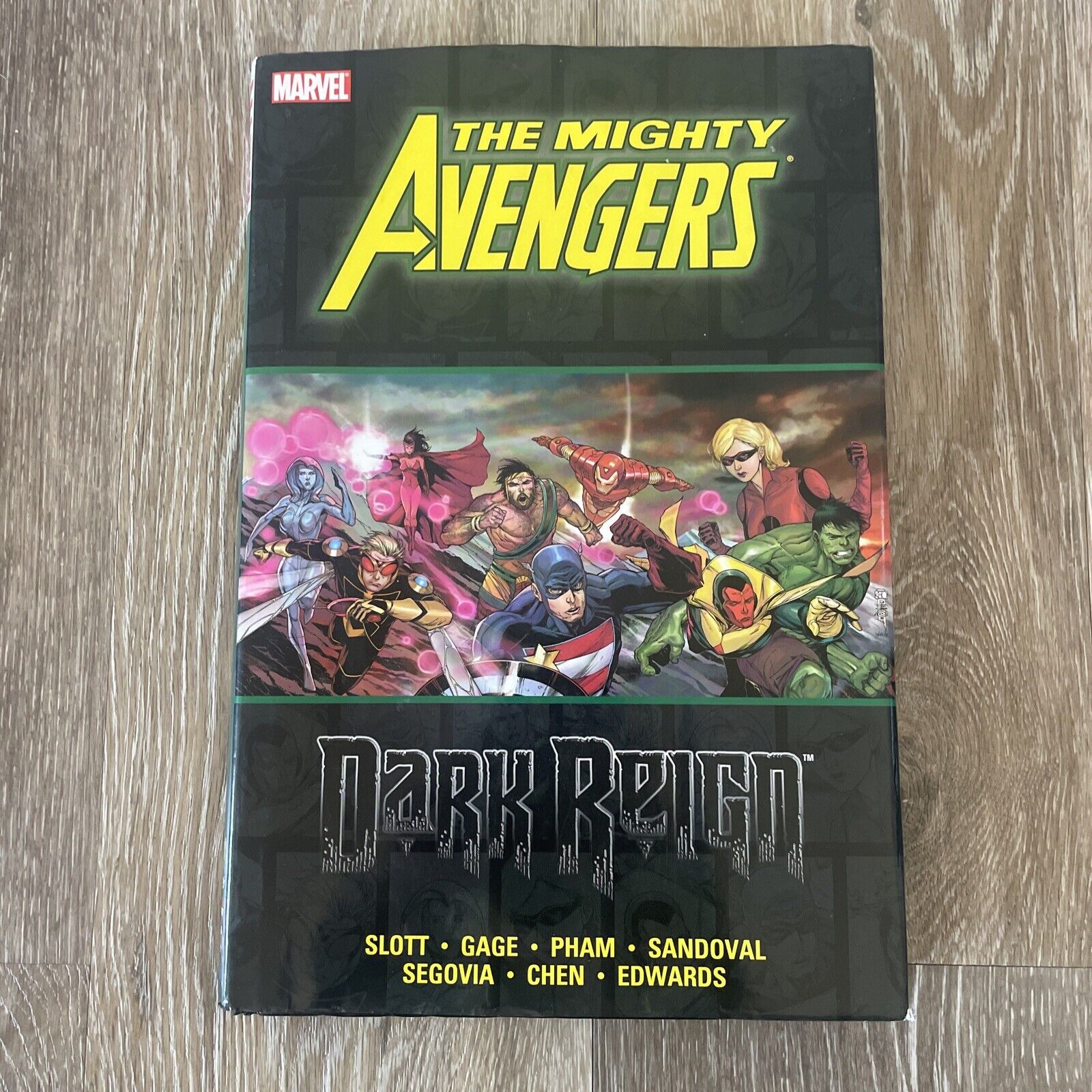 The Mighty Avengers Hardcover Dark Reign Hardcover  Marvel