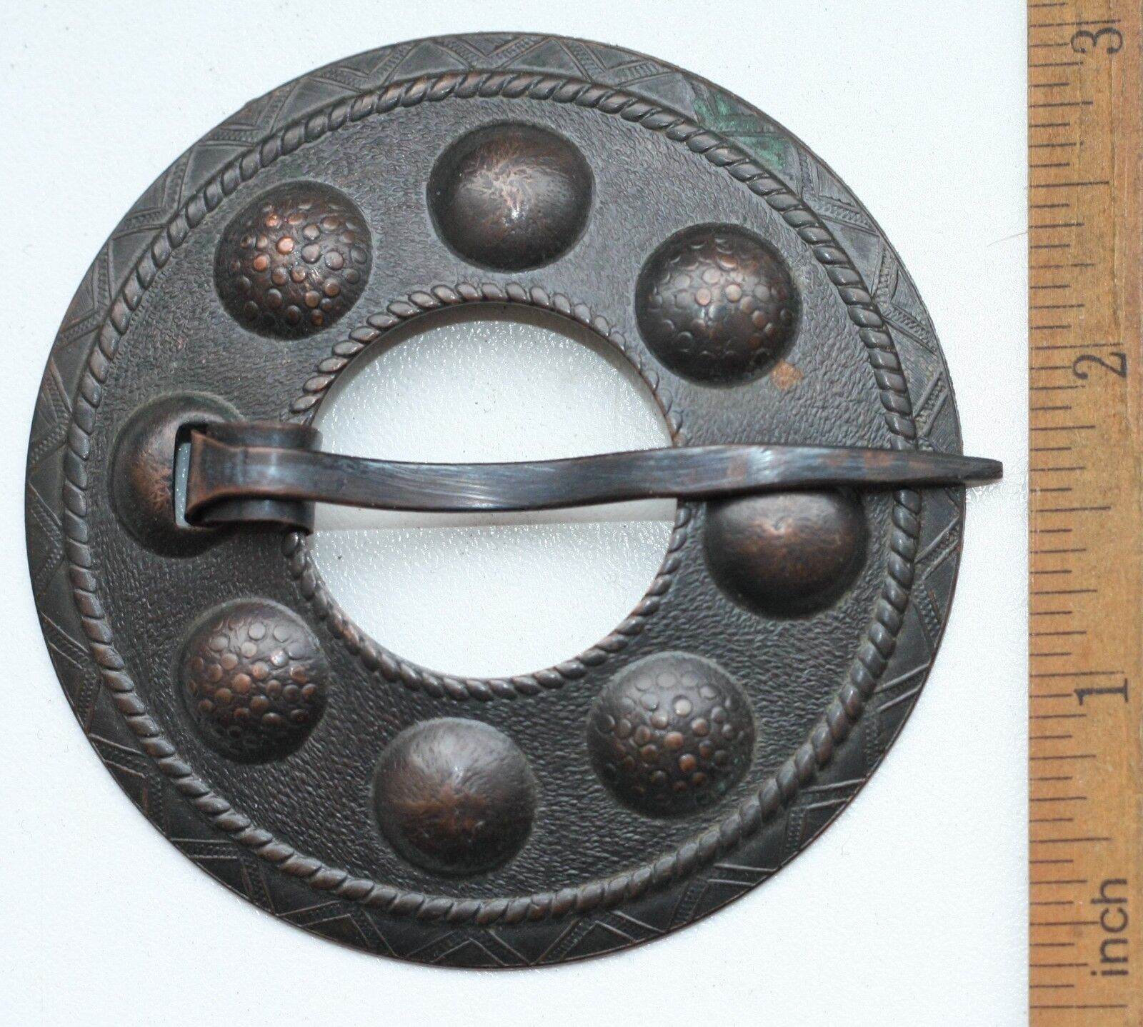 Antique Vintage Brass Round Ornament Brooch Pin Fibula 25.5 gram 