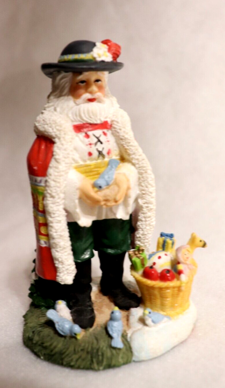 Hungary Santa Claus 2000 International Resources Figurine  4.5\