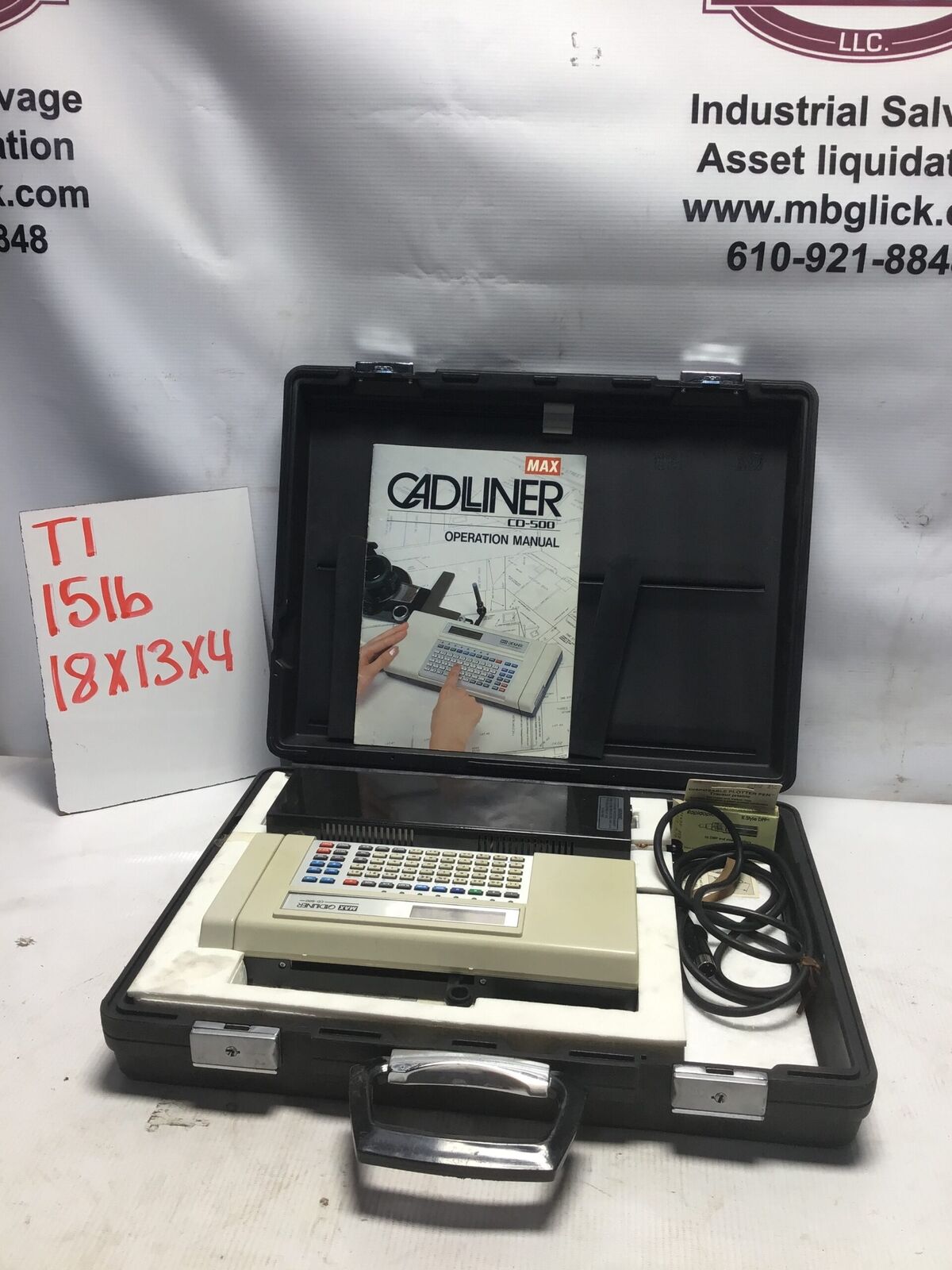 Max Cadliner CD-500 Plotter Scribber with briefcase