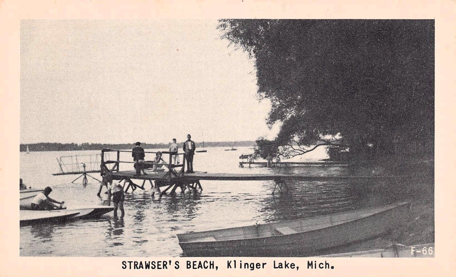 Sturgis MI Michigan Klinger Lake Ramsauer resort Strawser Beach Vtg Postcard D42