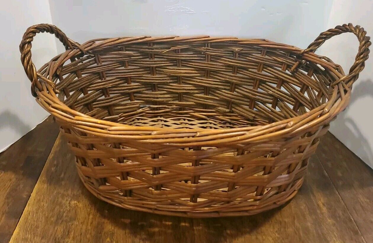 Vintage Wicker Basket w Handles Oval Gathering Basket Decoration Storage 17x12