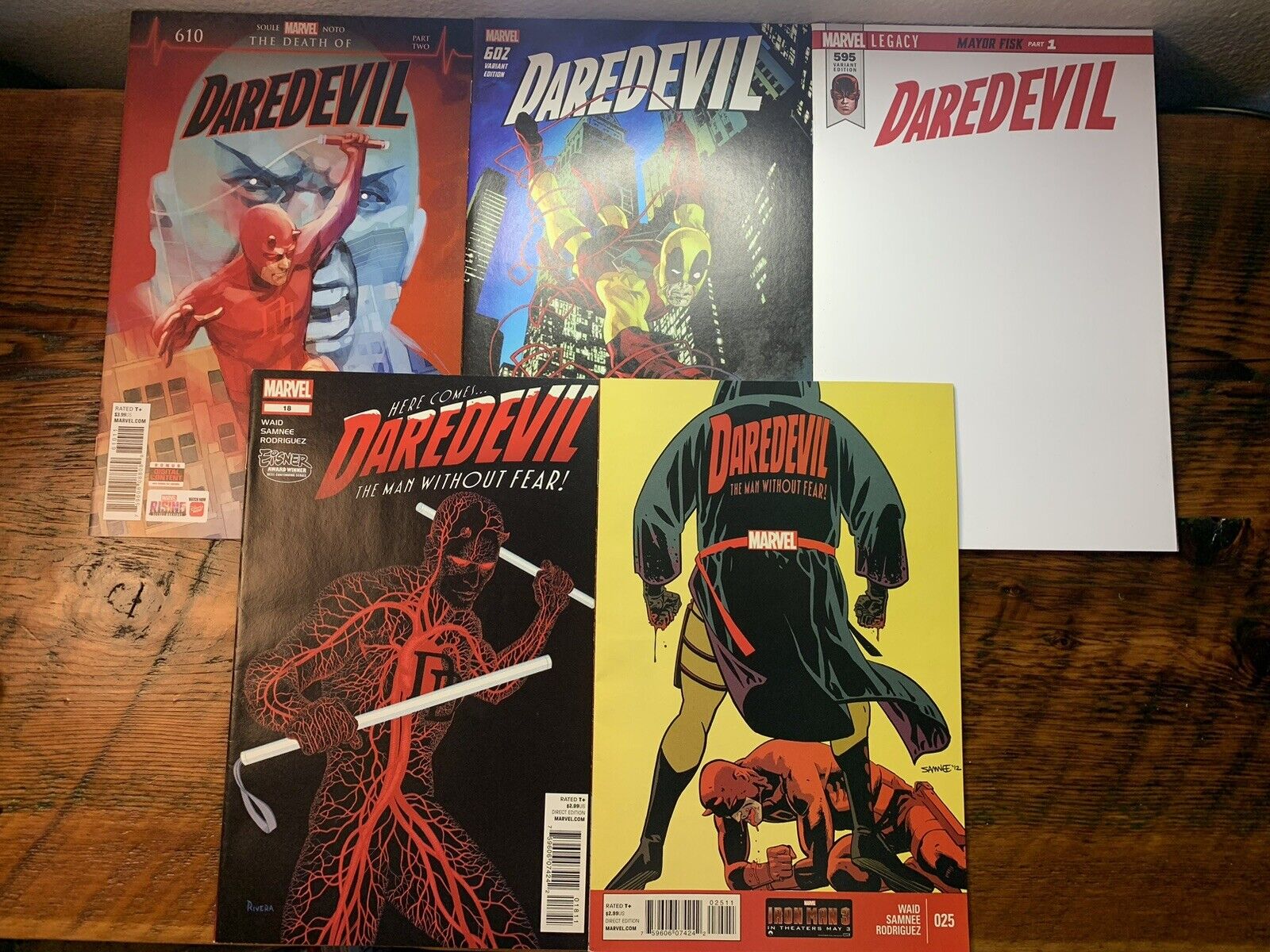 Daredevil Comic Lot 18 25 595 602 610 NM (5 Books) 1st App Of Vigil Lot 1