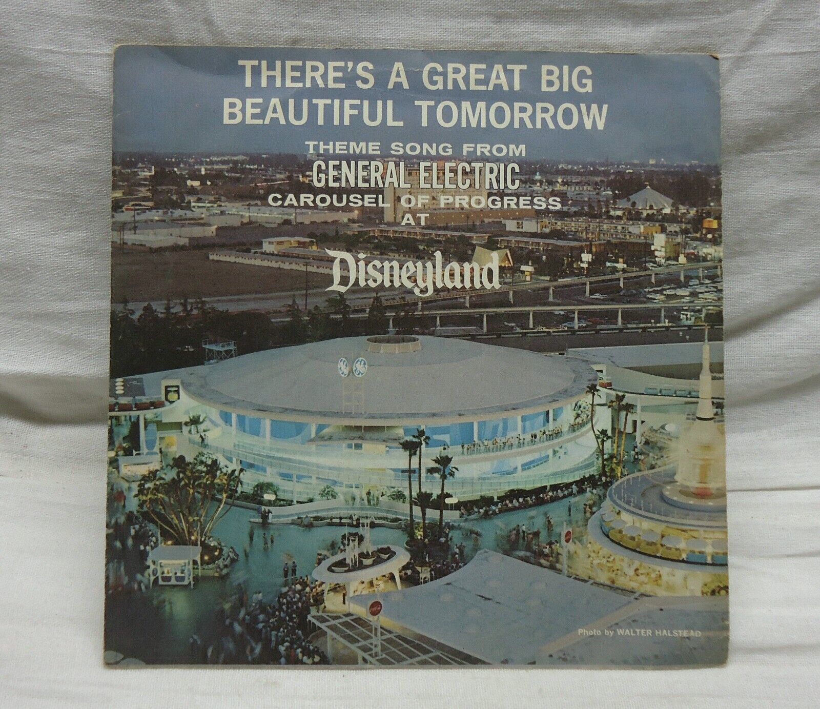 Vintage 1968 Disneyland Carousel of Progress 45 Record & Picture Sleeve Disney