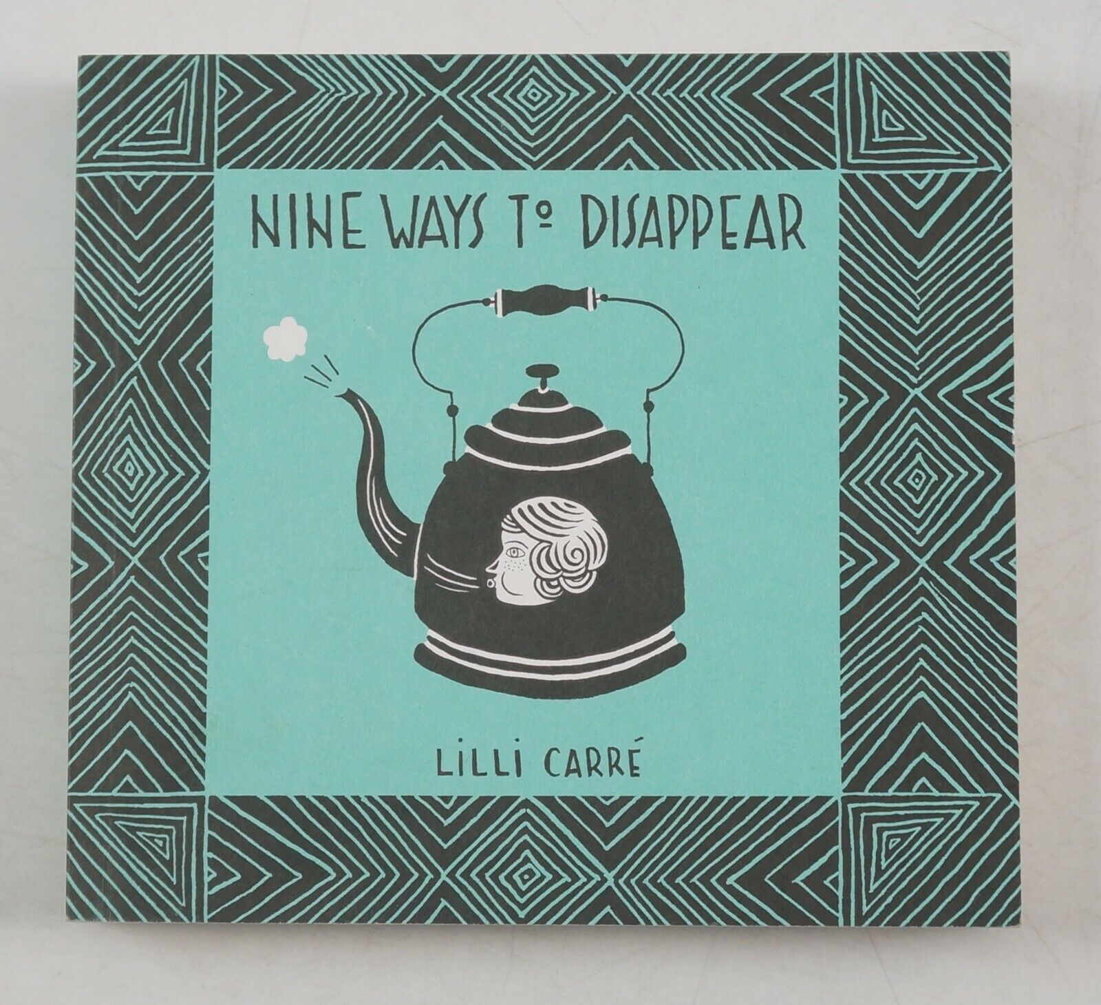 Nine Ways to Disappear OGN Lilli Carre - Little Otsu graphic novel OOP 2009 1st