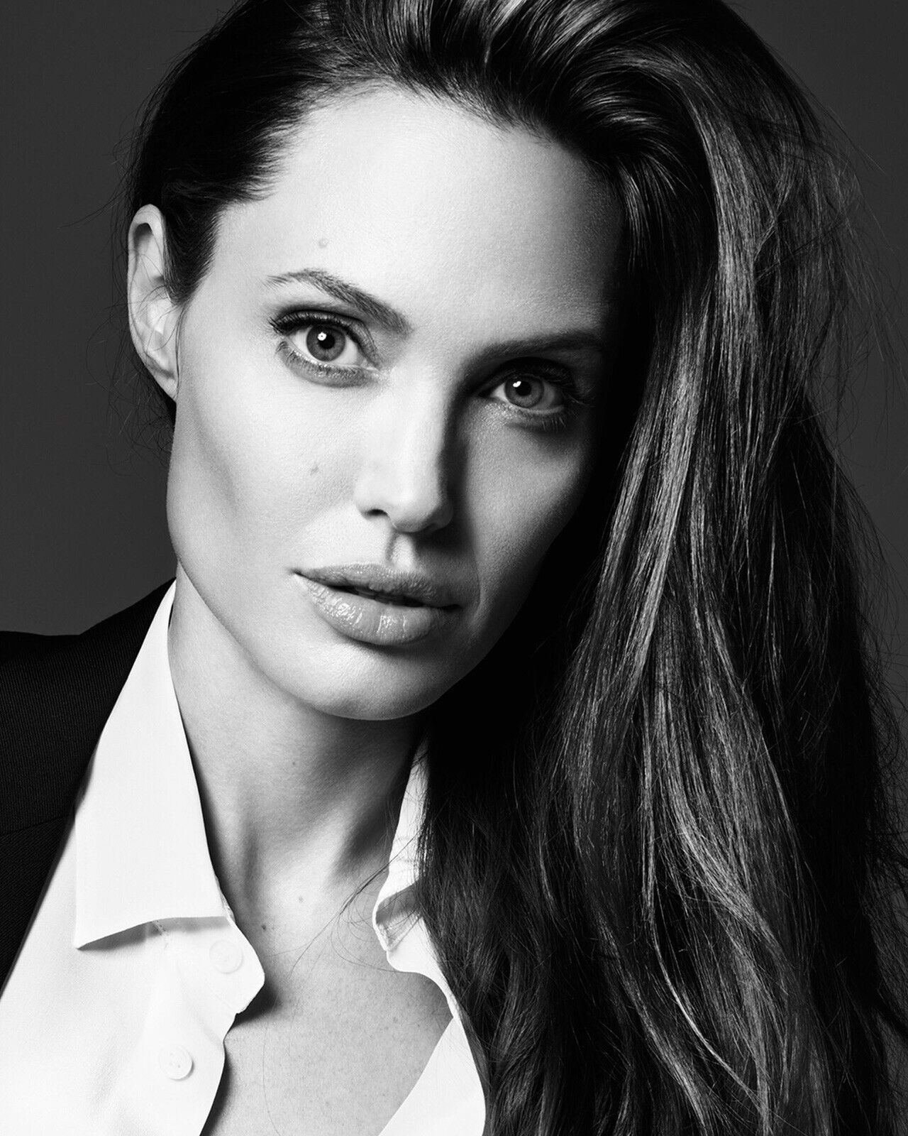 8x10 Glossy Color Photo Art Print Hollywood Actress Angelina Jolie #4