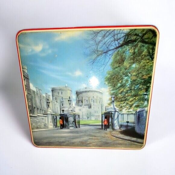 Rare Vintage Huntley Palmer Biscuits Tin Windsor Castle England Collectible