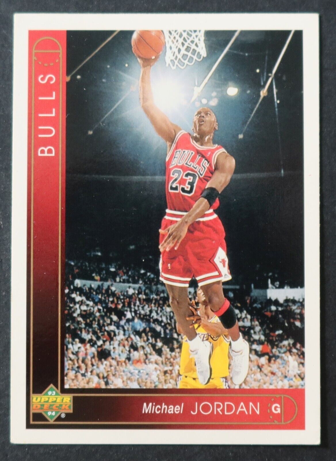 CHICAGO BULLS / Michael Jordan / Upper Deck 93 94 #23 / Basketball Card