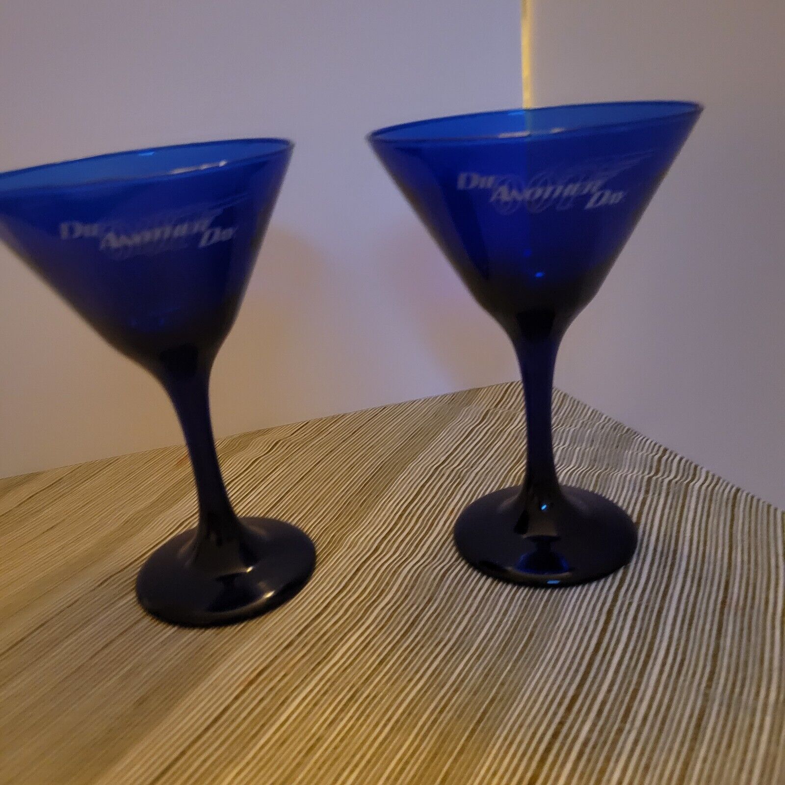 James Bond 007 “Die Another Day” Cobalt Blue Martini Glasses Set Of 2 Rare 