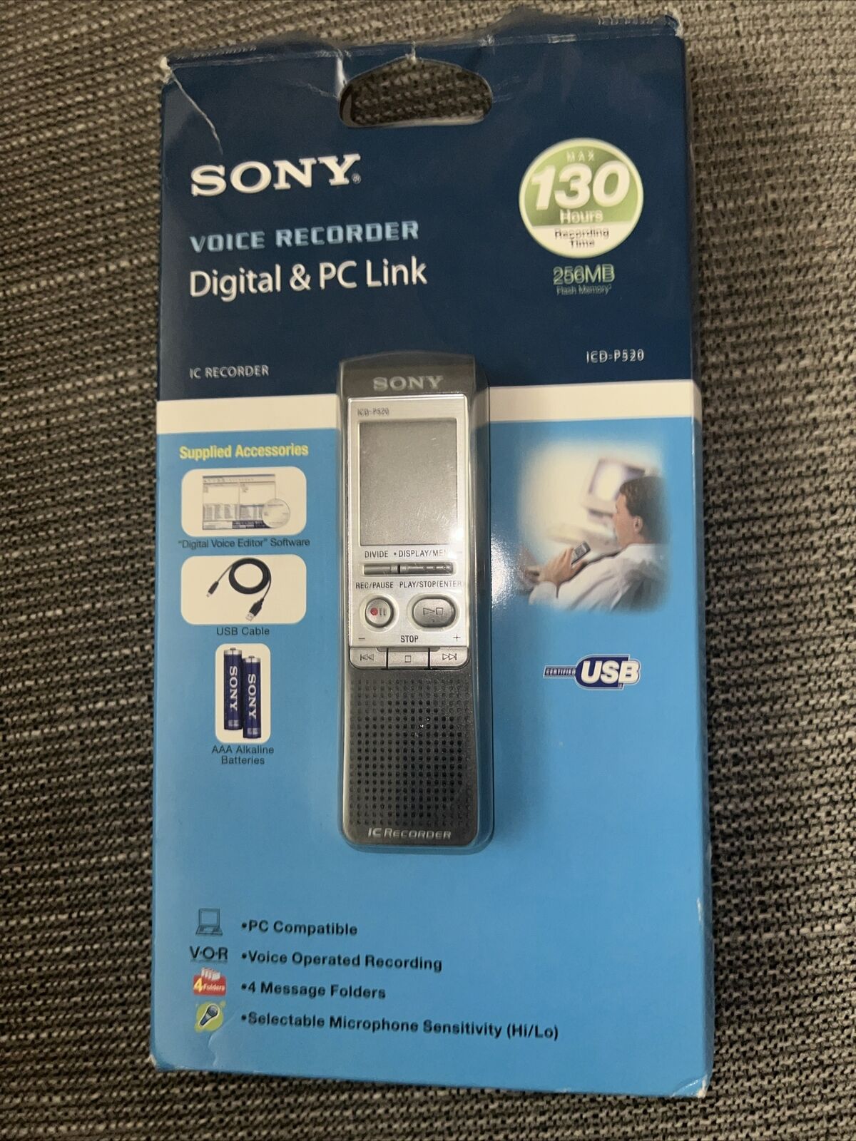 Sony ICD-P520 Digital Voice Recorder with 256 MB Built-in Flash Memory 130 Hours