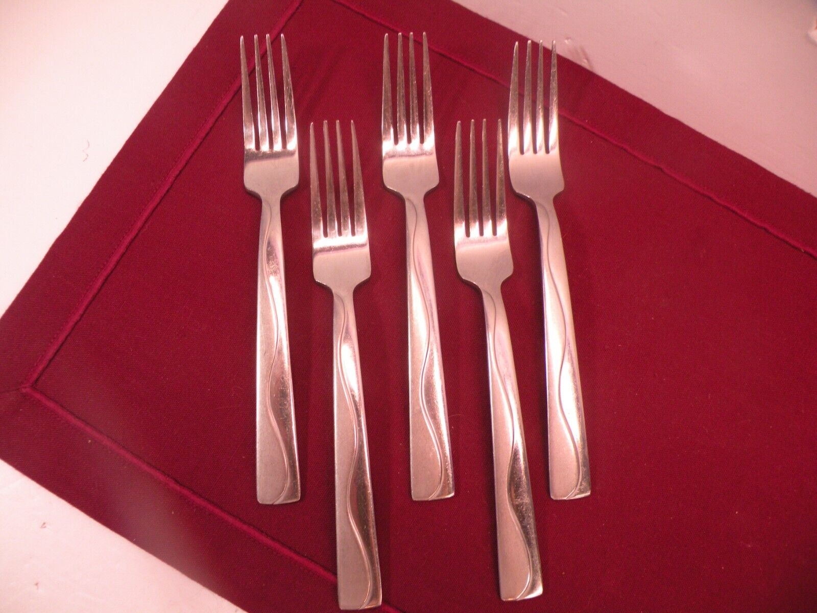 Set Of 5 CUISINART Riverside Stainless Dinner Forks Flatware 8\