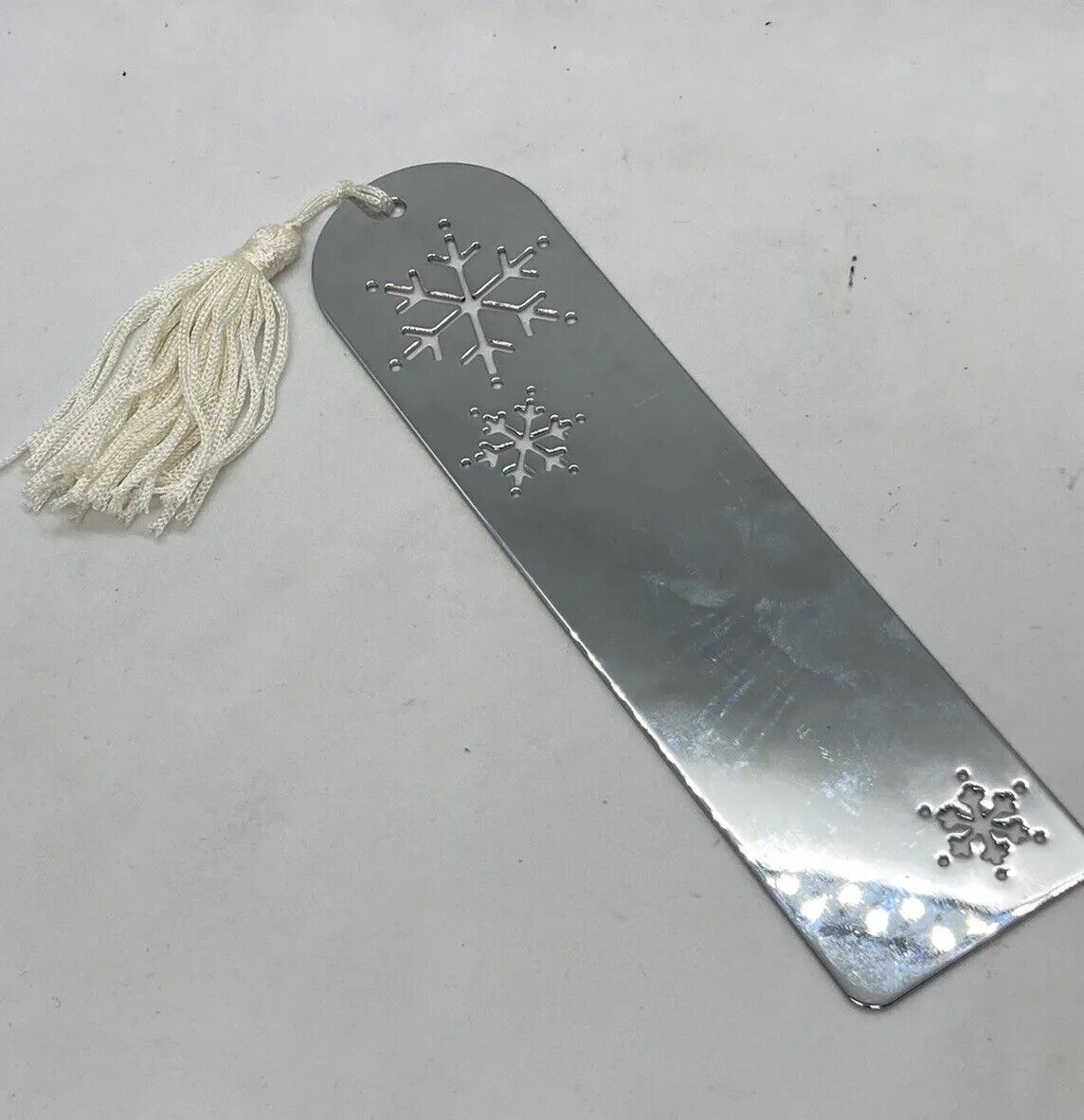 Vintage St Mary’s Medical Center Foundation Snowflake Metal Bookmark 22