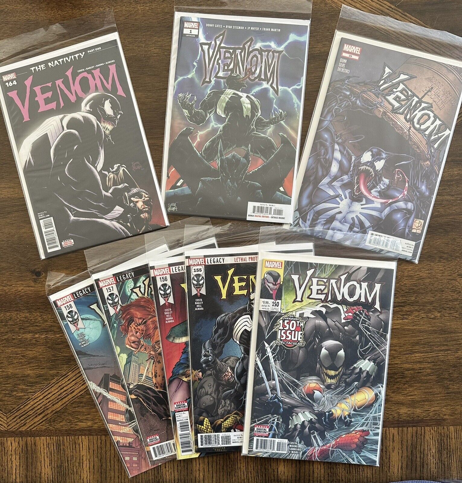 Venom comic lot Lethal Protector Kraven 155-158, Cates #1, #150, 164, Flash 29