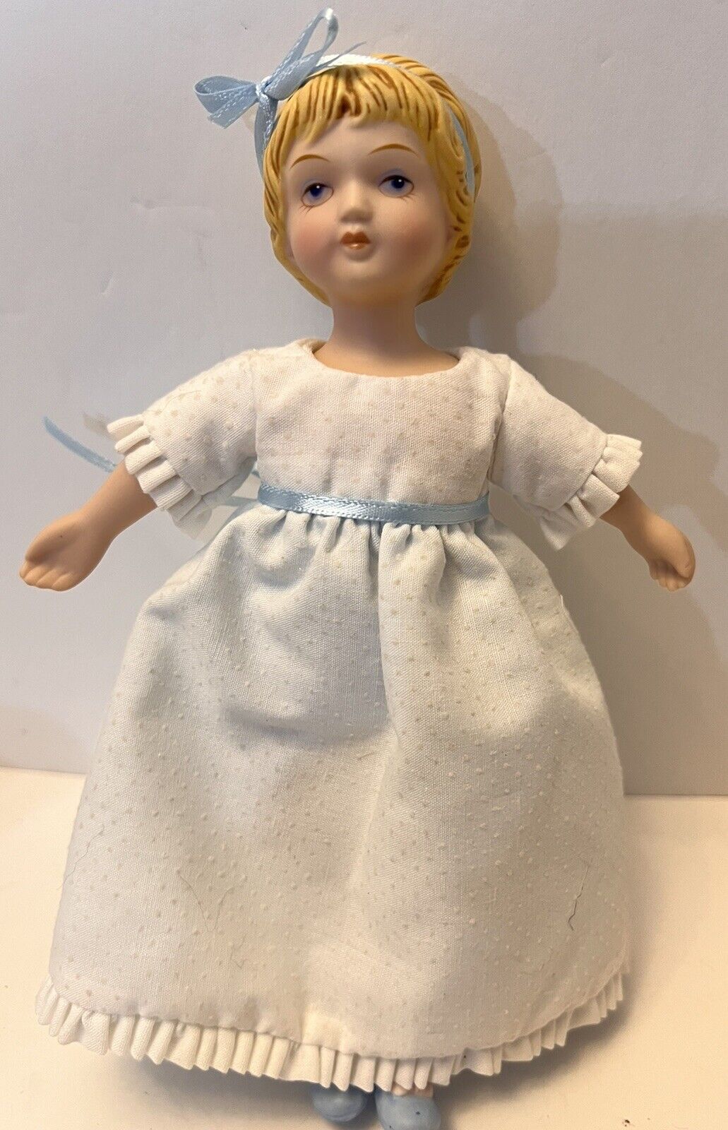 Vintage 1983 Avon Victorian Collector Doll Porcelain Bisque