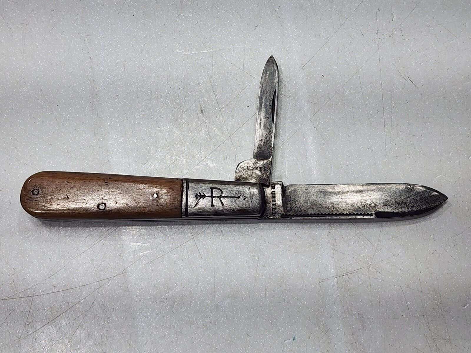 Vintage Russell Barlow 2 Blades Spear & Pen Bone Handle Folding Pocket Knife