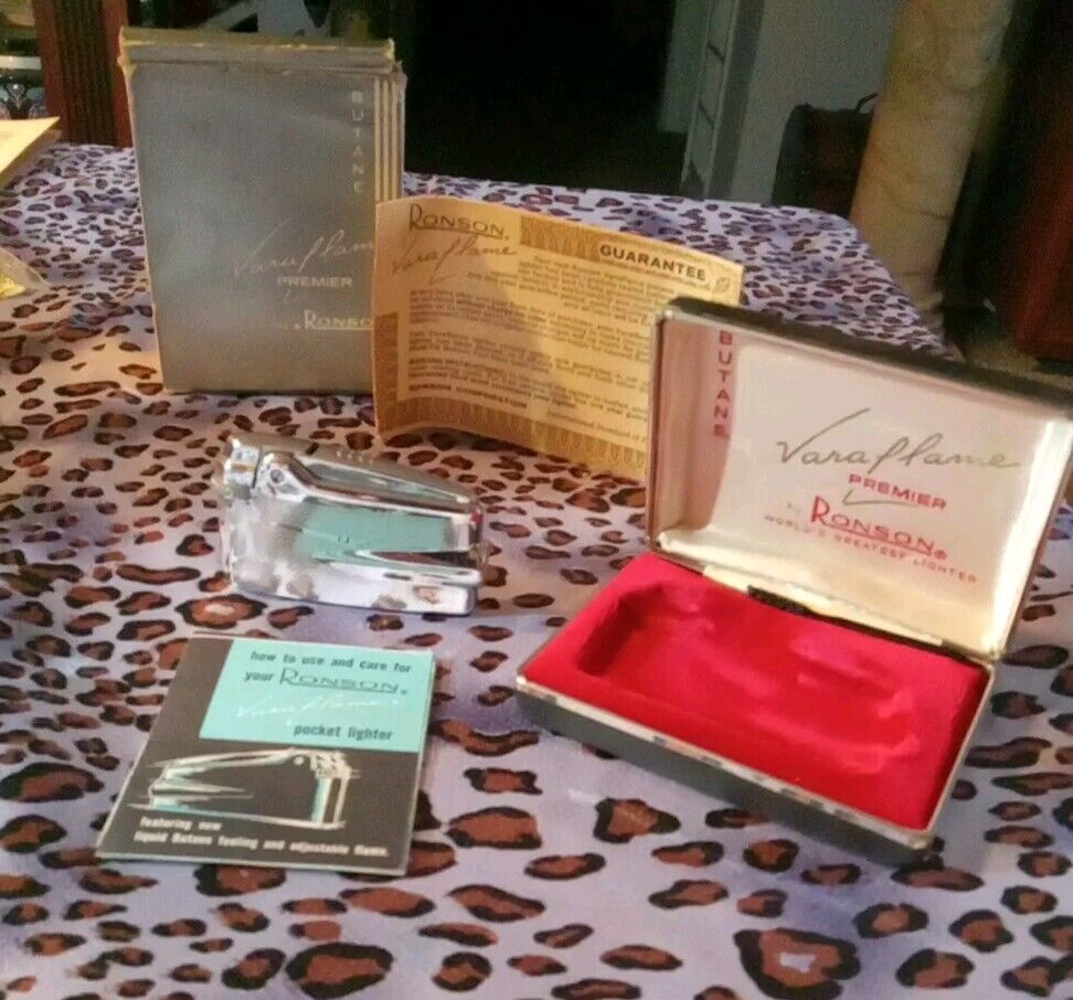 Vintage Ronson Varaflame Lighter With Case, Box & Paperwork New Old Stock Mint