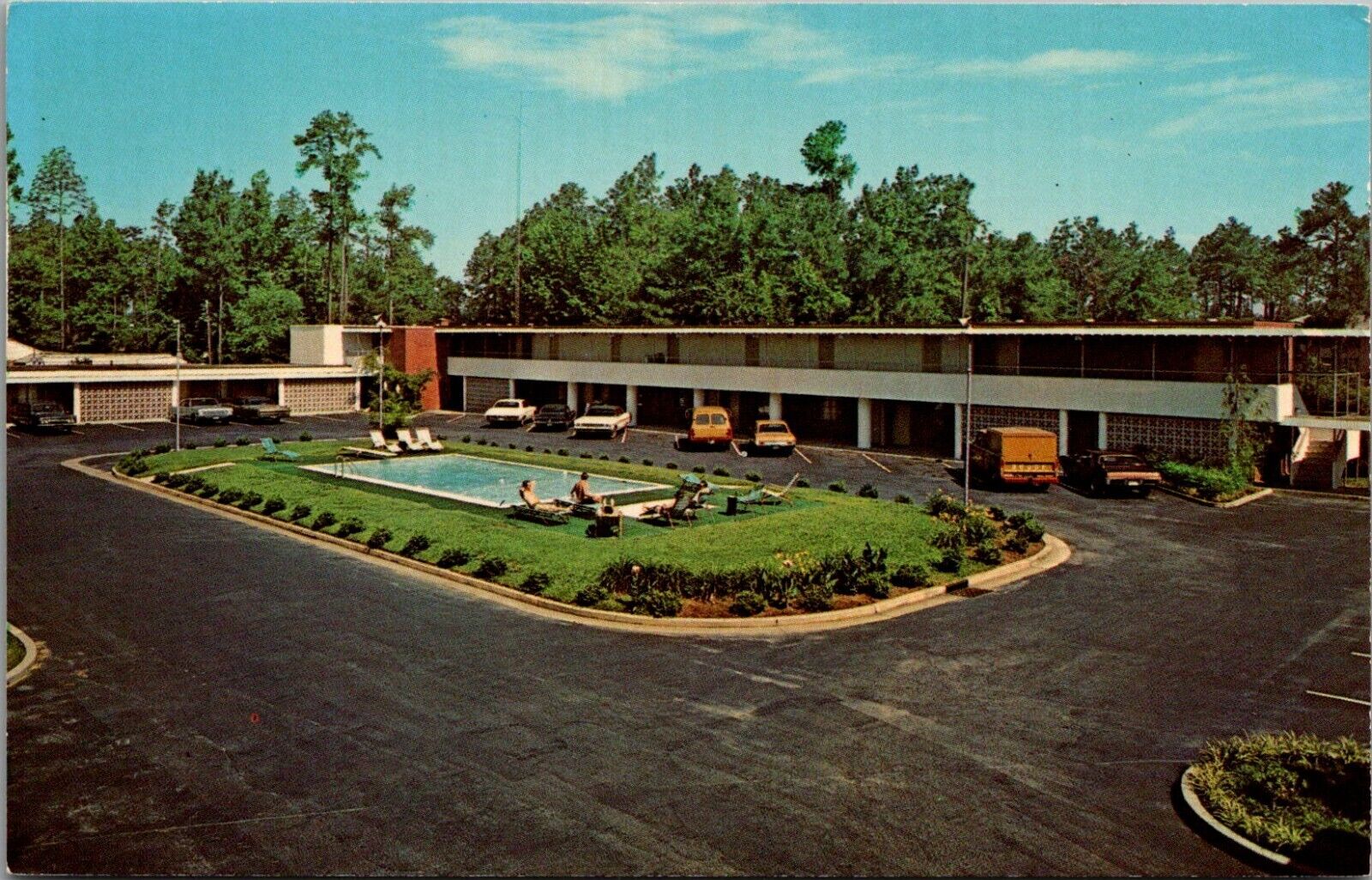 Postcard Hartsville, South Carolina; Quality Motel - Redfearn   Dc
