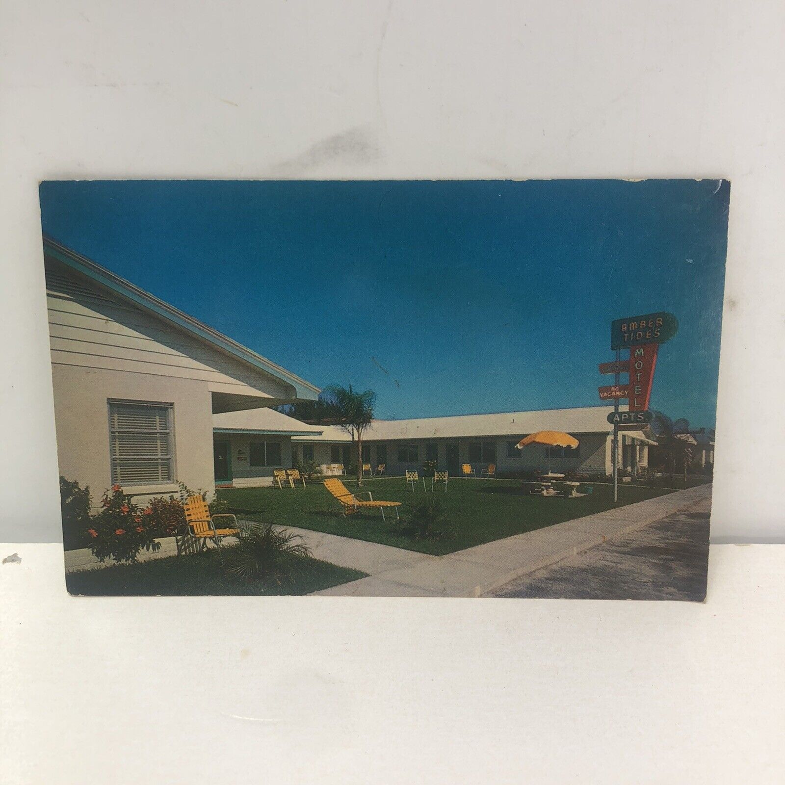 Postcard Florida Clearwater Beach FL Amber Tides Motel 1960s Unposted Chrome