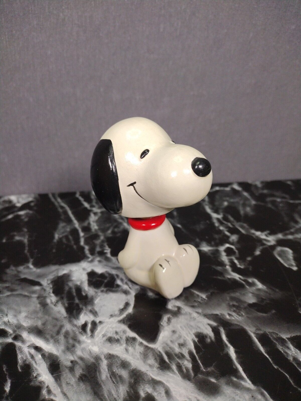 VTG 1966 SNOOPY BOBBLEHEAD UNITED FEATURE SYNDICATE CLASSIC Korean 3.75 inches
