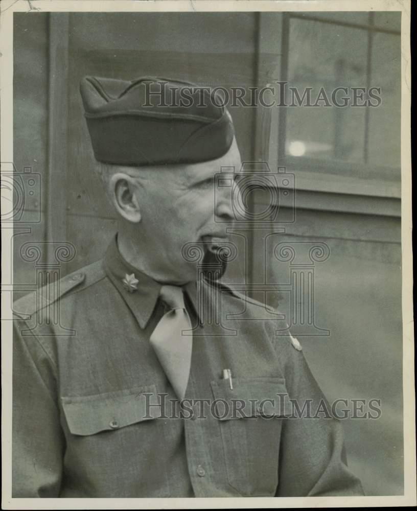1943 Press Photo Major Ernest H. Keene, head of Army\'s rents and claims board