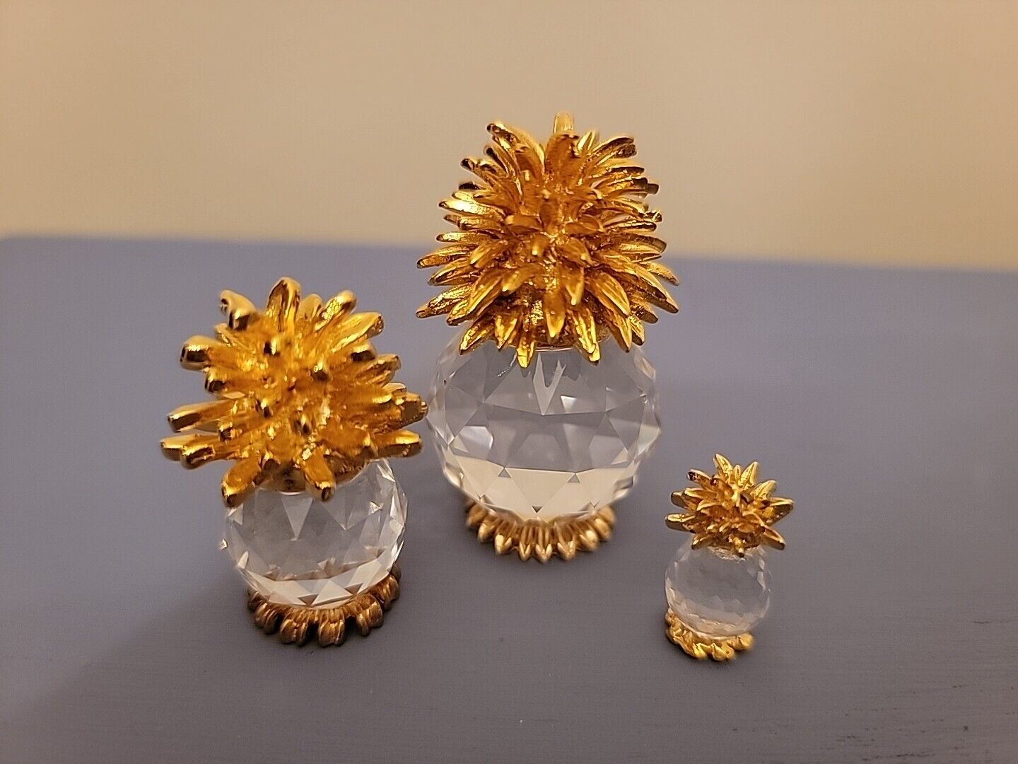Set Of 3 Kenzo Atari Pineapple Crystal With Gold Plated Leaves